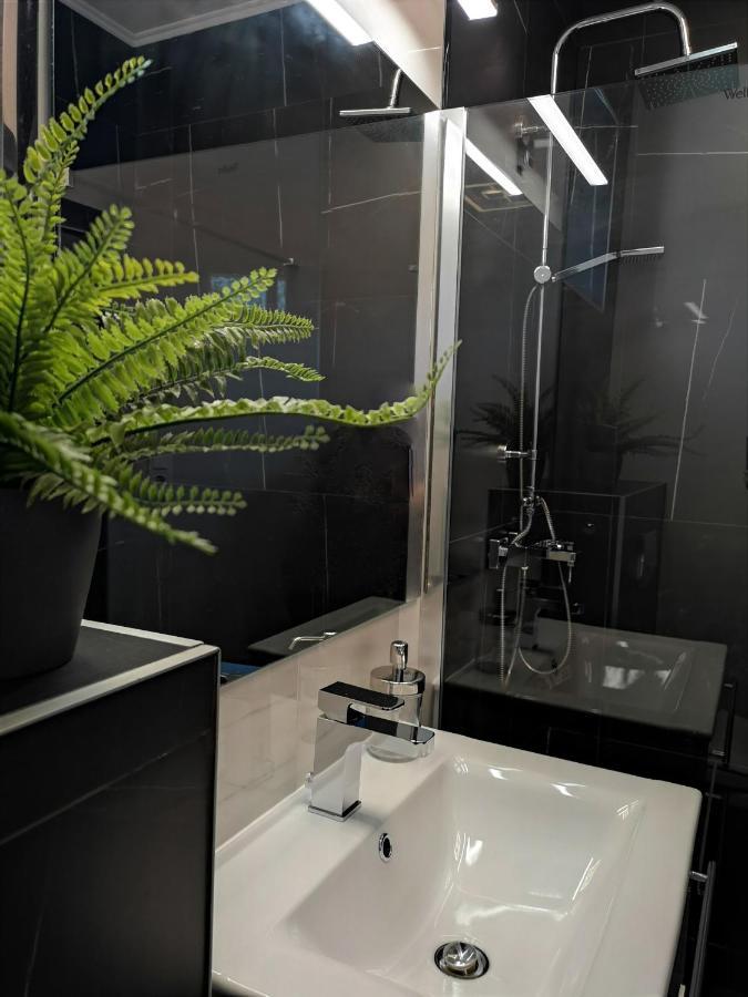 Otium Wellness Apartmanhaz Balatonakarattya Eksteriør bilde