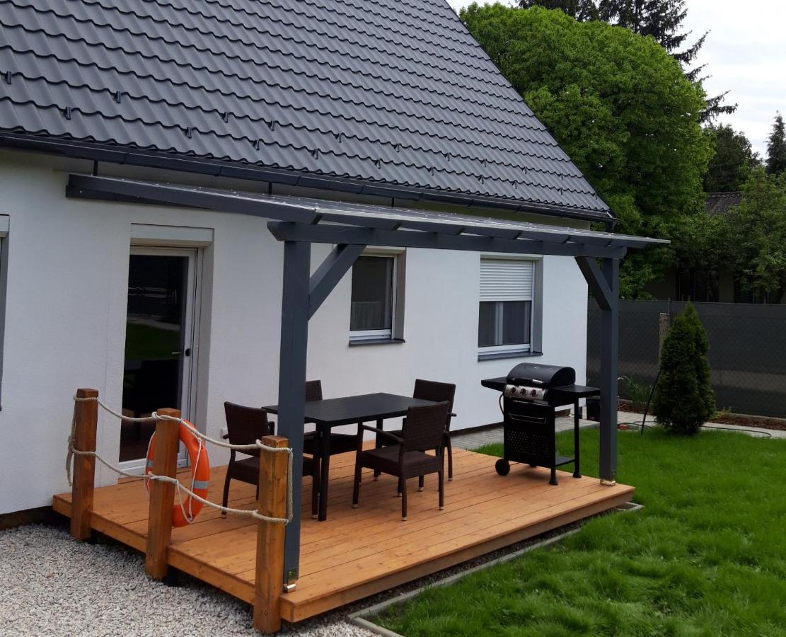 Otium Wellness Apartmanhaz Balatonakarattya Eksteriør bilde