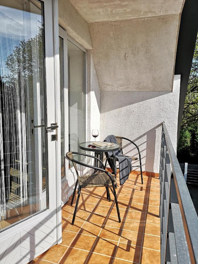Otium Wellness Apartmanhaz Balatonakarattya Eksteriør bilde