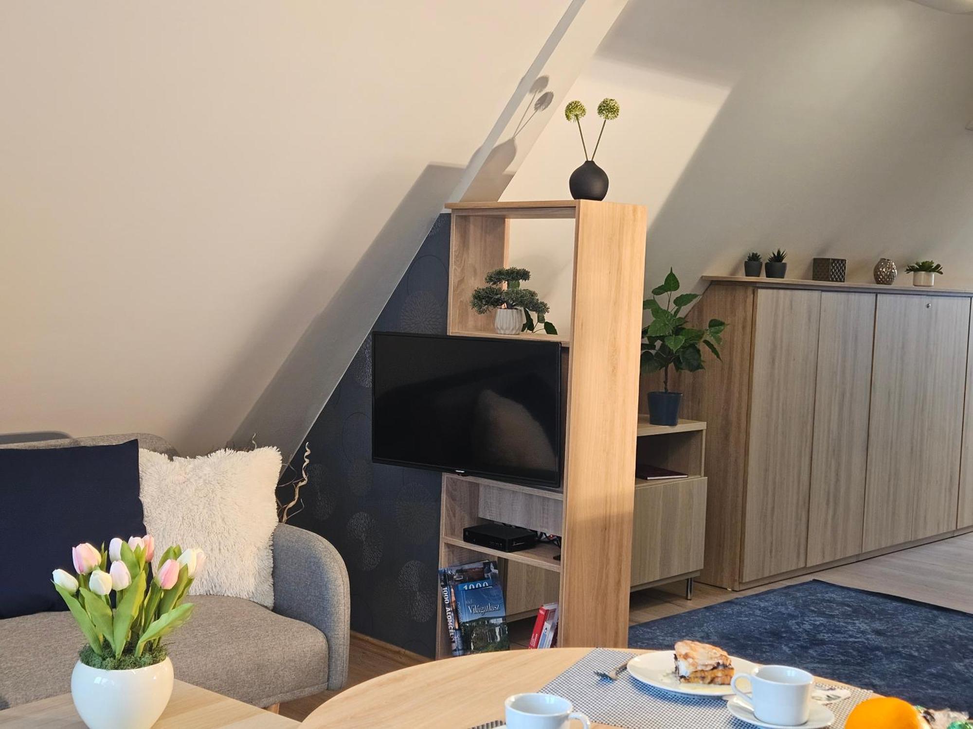 Otium Wellness Apartmanhaz Balatonakarattya Eksteriør bilde